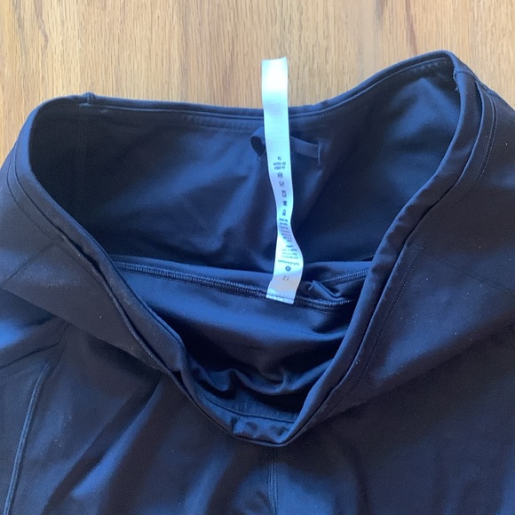 Lululemon Athletica Black Performance Bike Shorts - Picture 4 of 4